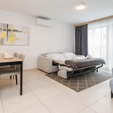 Garden Palace Sofia Apartman Umag